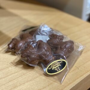 2 Hazelnut cows - gluten free